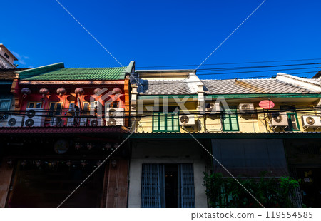 Bangkok style city building in the public side of the town. Bangkok style city building in the public side of the town. 119554585