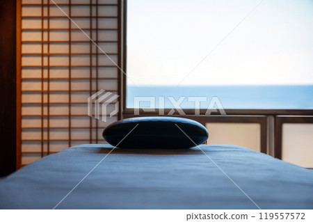 A beauty salon with a view of the ocean horizon 119557572