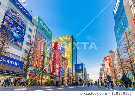 Tokyo cityscape in Japan - Overlooking Akihabara pedestrian mall crowded with foreign tourists... (18th) Tokyo cityscape in Japan - Overlooking Akihabara pedestrian mall crowded with foreign tourists... (18th) 119559195