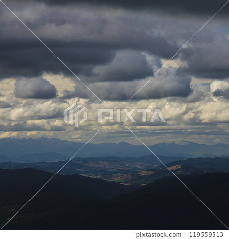 Dark cloudy day in St Arnoud, New Zealand Dark cloudy day in St Arnoud, New Zealand 119559513