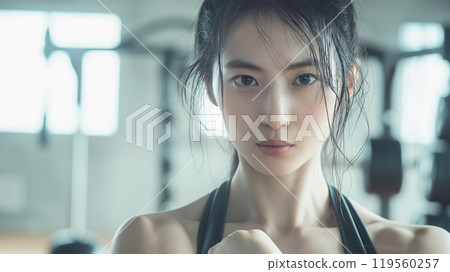 Woman training in the gym 119560257