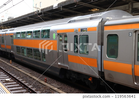 [JC]中央快速線E233系列列車：普通列車綠色車輛 119563641