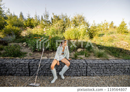 Rest in a Garden Retreat Rest in a Garden Retreat 119564807