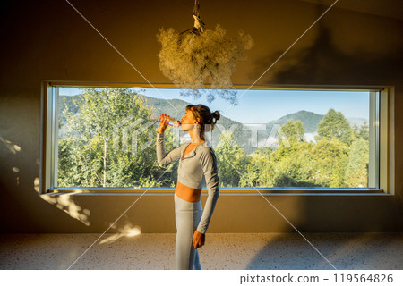 Morning Hydration Morning Hydration 119564826