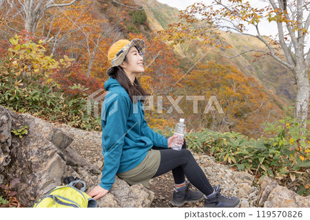 Woman to climb 119570826