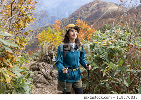 Woman to climb Woman to climb 119570835