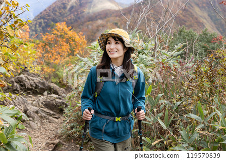 Woman to climb 119570839