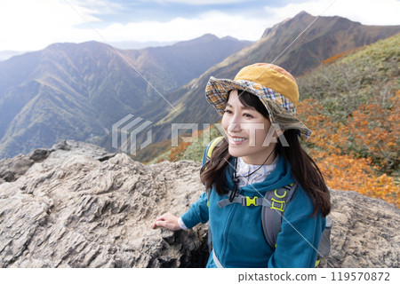Woman to climb 119570872