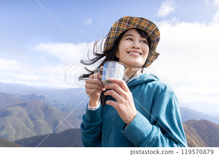 Woman to climb 119570879
