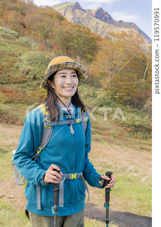 Woman to climb 119570991