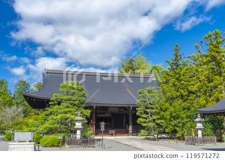 Uzumasa Koryuji Temple, Kamimiyaoin Taishiden (Main Hall) 119571272