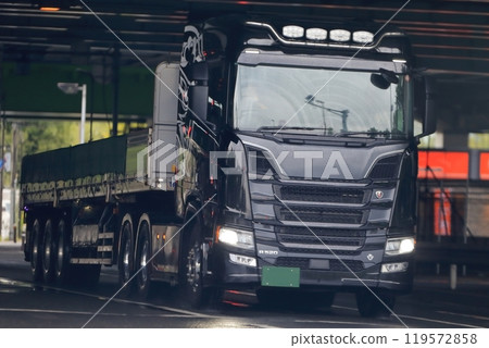 拖車圖像 拖車圖像 119572858