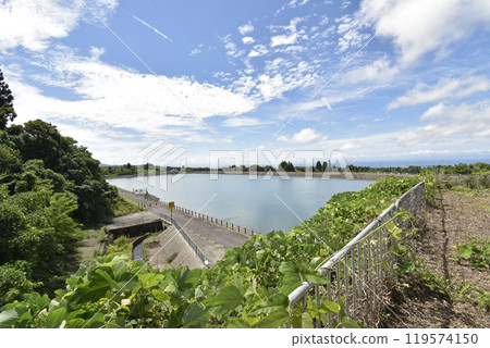 Lake Juunikanno (Kurobe City, Toyama Prefecture) Lake Juunikanno (Kurobe City, Toyama Prefecture) 119574150