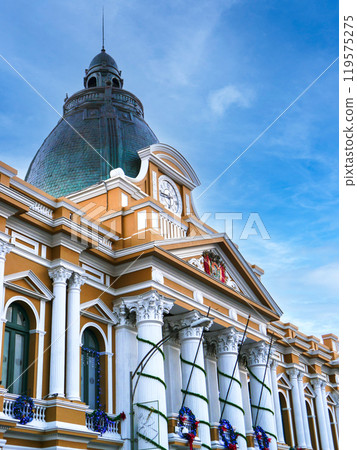 穆里略廣場國民議會大樓(玻利維亞拉巴斯風景) 穆里略廣場國民議會大樓(玻利維亞拉巴斯風景) 119575275