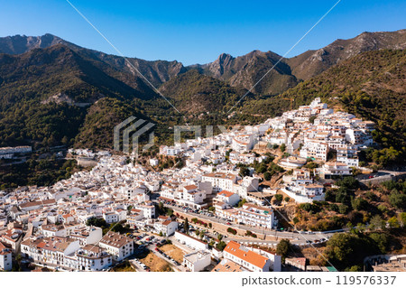 View from drone of Spanish town of Ojen surrounded by mountans View from drone of Spanish town of Ojen surrounded by mountans 119576337