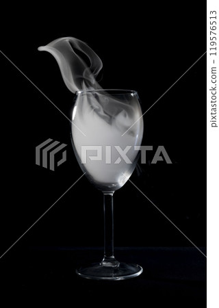 Flowing smoke 119576513