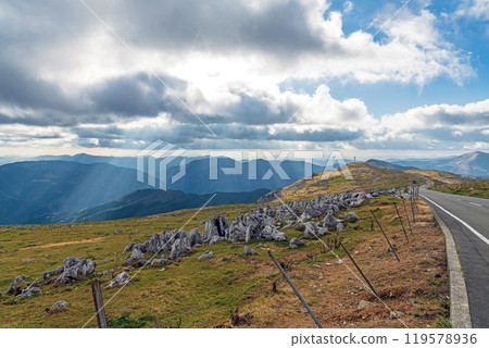 Landscape of Shikoku Karst 119578936