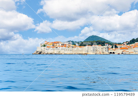 dubrovnik, port, sea 119579489