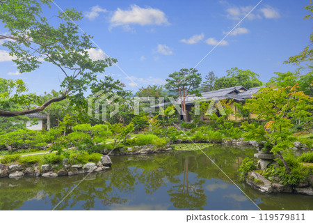 Nara's famous gardens: Isuien and Seishu-an Nara's famous gardens: Isuien and Seishu-an 119579811