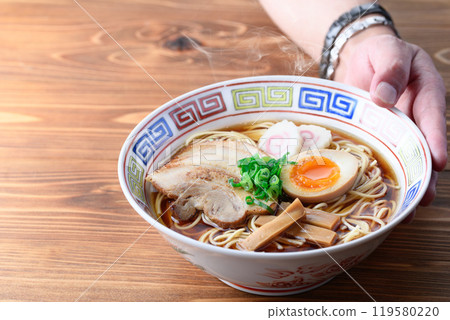 熱拉麵（醬油拉麵） 119580220