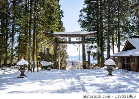 Winter Togakushi Shrine Hokosha Otorii Gate, Togakushi, Nagano City, Nagano Prefecture Winter Togakushi Shrine Hokosha Otorii Gate, Togakushi, Nagano City, Nagano Prefecture 119581960
