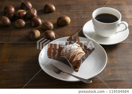 Mont Blanc Cake 119584984