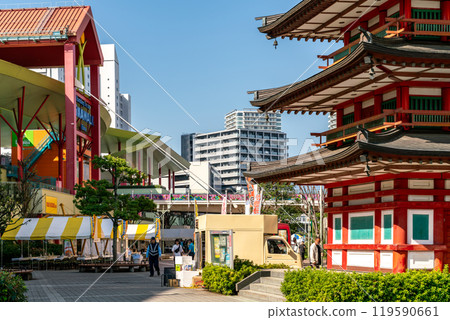 [Kanagawa Prefecture] Vina Walk in front of the east exit of Ebina Station 119590661