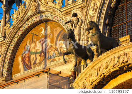 Horses Of Basilica Di San Marco, Venice, Italy Horses Of Basilica Di San Marco, Venice, Italy 119595197
