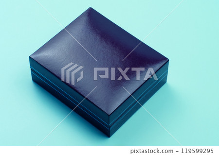 Packaging box for jewelry on a colored background 119599295