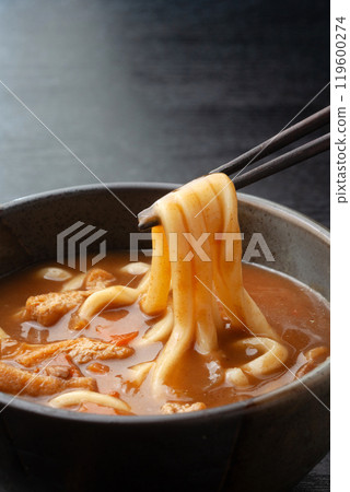 Curry udon  119600274
