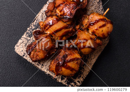 Grilled chicken or turkey shish kebab with salt, spices and herbs 119600279