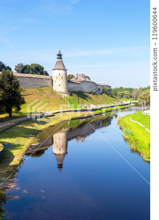 View of the Pskov Kremlin and the embankment of the Pskova river in Pskov, Russia 119600644