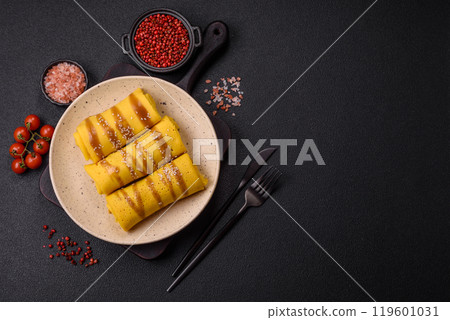 Sweet or savory crepe with different fillings for a hearty breakfast 119601031