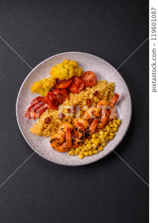 Boiled tiger shrimps with porridge, tomatoes and corn 119601087