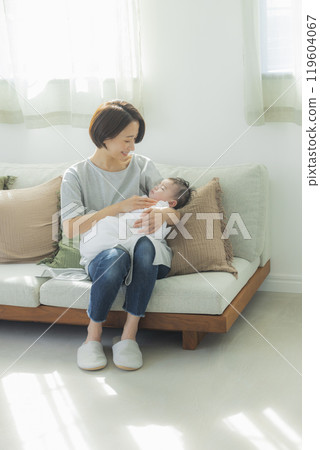 Baby and mother 119604067