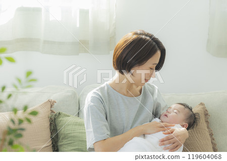 Baby and mother Baby and mother 119604068