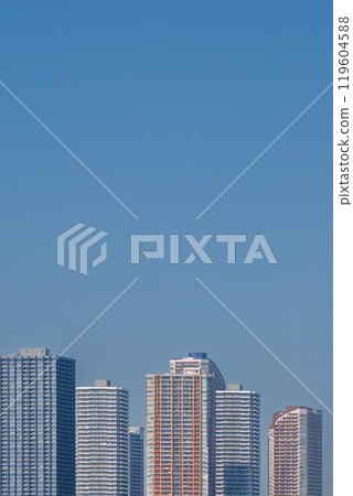 Tower apartment buildings under the blue sky Tower apartment buildings under the blue sky 119604588