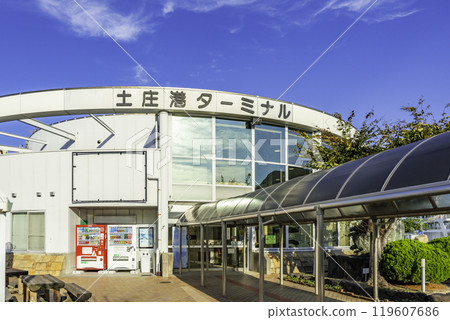 小豆島土莊港渡輪碼頭 香川縣土莊町 小豆島土莊港渡輪碼頭 香川縣土莊町 119607686