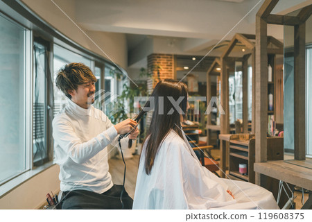 美 美容 美人 119608375