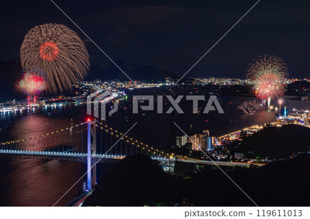Kanmon Strait Fireworks Festival as seen from Hinoyama Park Observatory Kanmon Strait Fireworks Festival as seen from Hinoyama Park Observatory 119611013