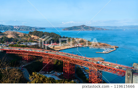 View of Horseshoe Bay and the Golden Gate Bridge north of San Francisco in California - United States 119615666