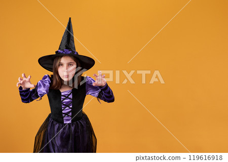 Halloween witch growling in isolation Halloween witch growling in isolation 119616918