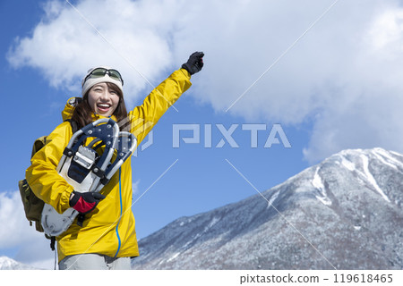 Woman enjoying winter leisure 119618465