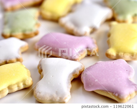 Four-color icing cookies Four-color icing cookies 119622061