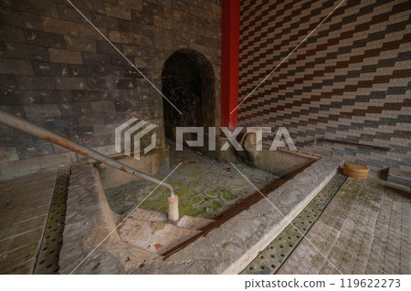 廢棄旅館的澡堂 119622273