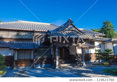 Exterior of the former Oshima residence 119623760