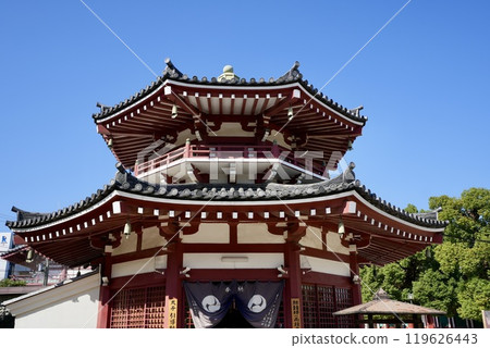 Shitennoji Temple, Whale Bell Tower, and South Bell Tower (Tennoji Ward, Osaka City, Osaka Prefecture) 119626443