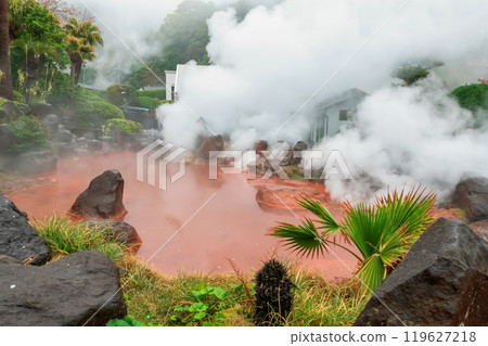 Chinoike Jigokuor Blood pond hell with heavy white steam in Beppu Chinoike Jigokuor Blood pond hell with heavy white steam in Beppu 119627218