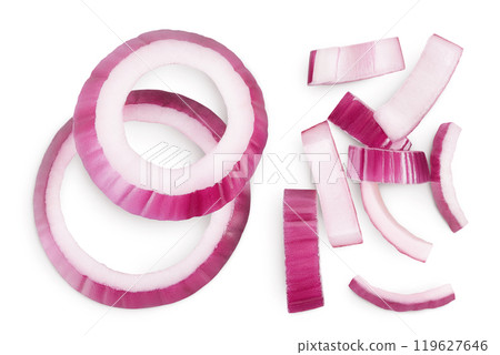 Red onion slices isolated on a white background. Top view. Flat lay 119627646