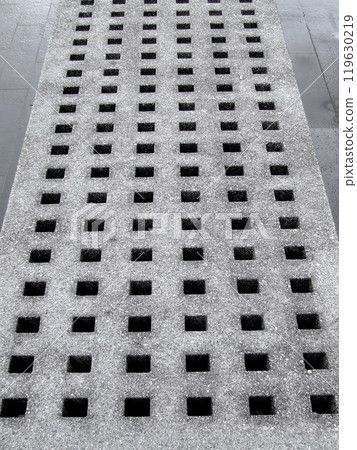 Concrete perforation 119630219
